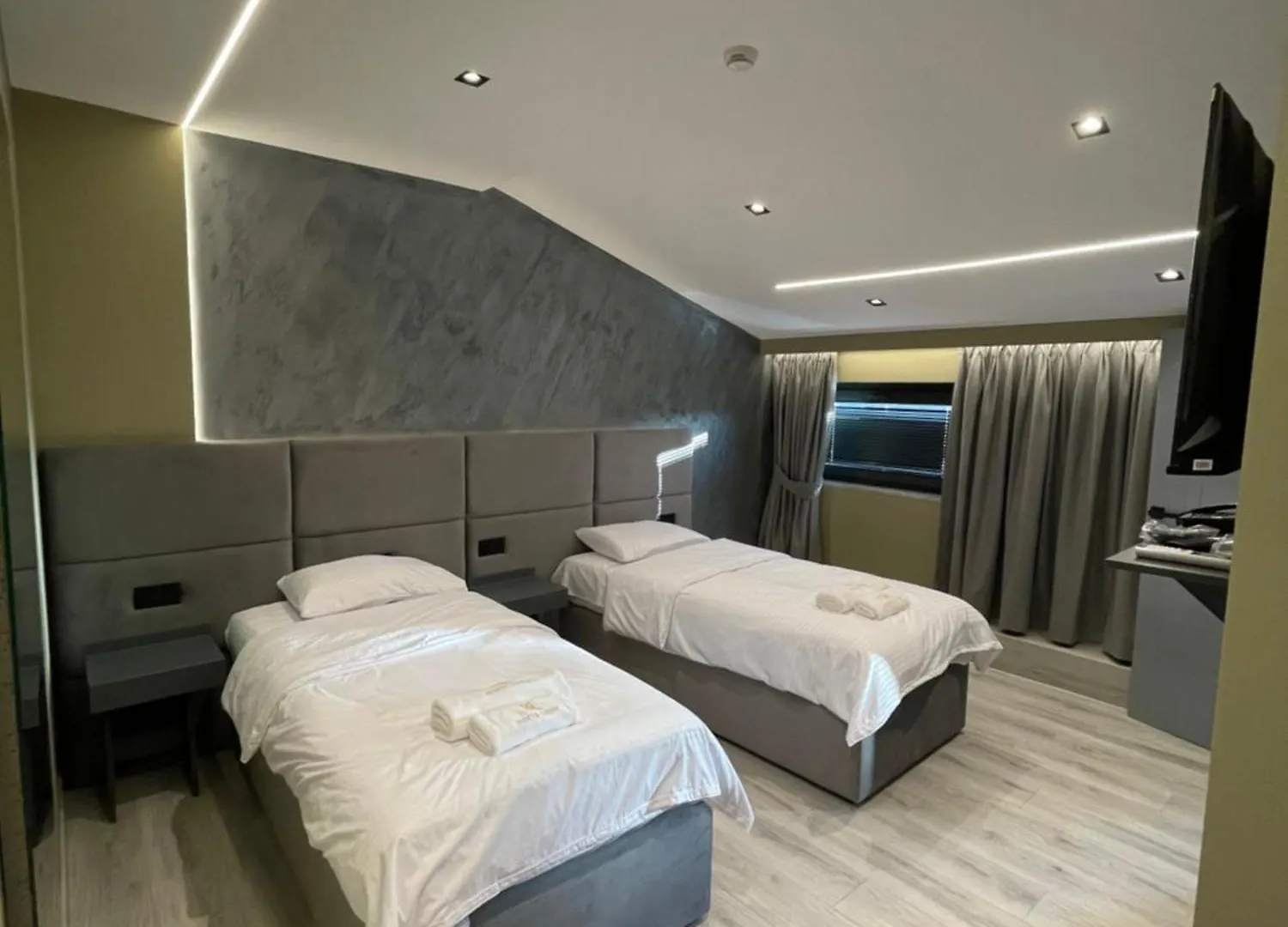 Hotel Dion Kukes